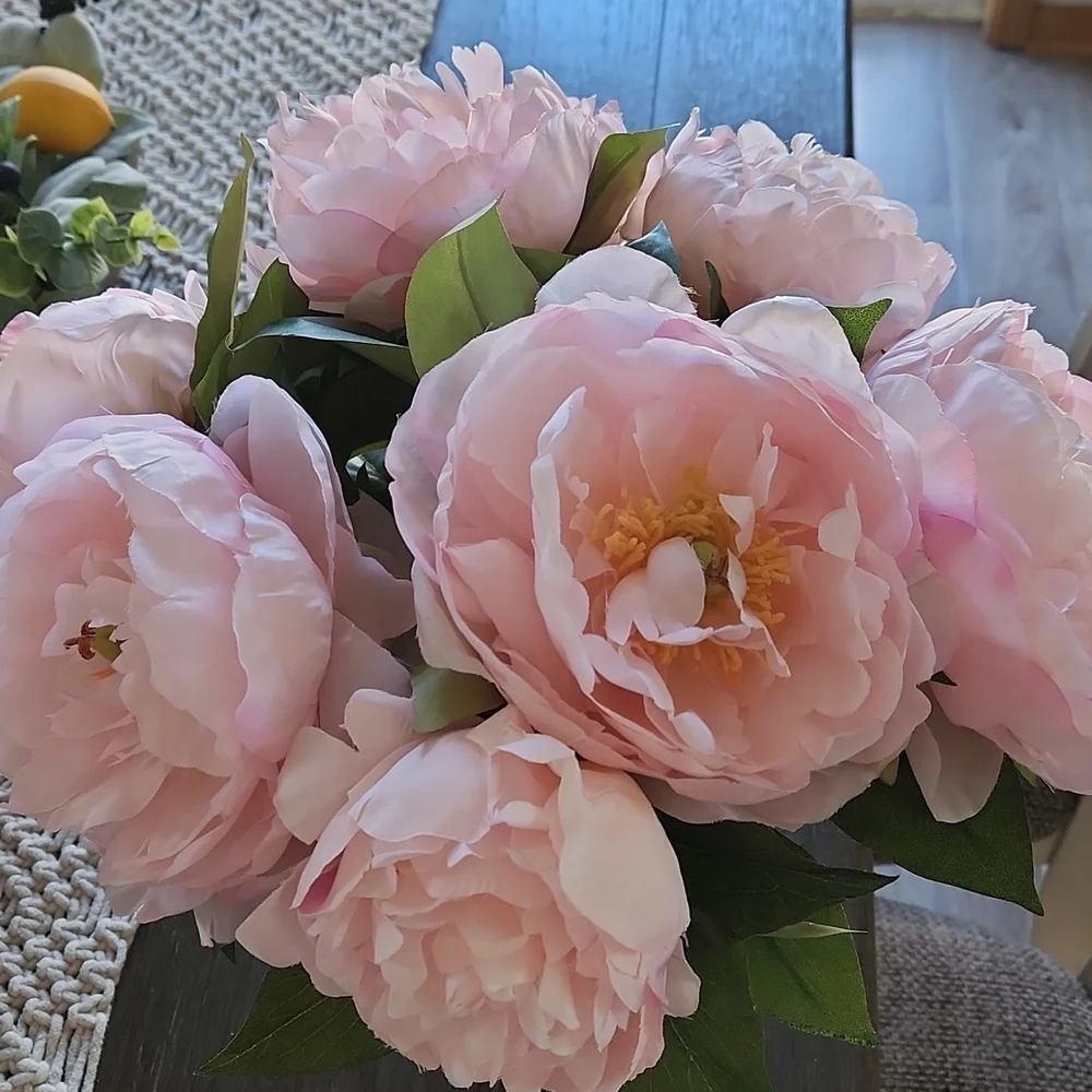 Faux Floral Arrangement - Picture 3 of 3